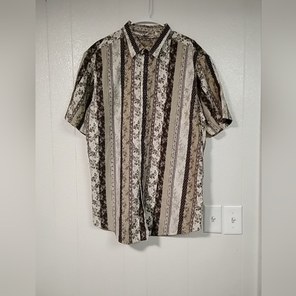 BKE 67 Mens Short Sleeve Button Up XXL Casual Y2k Style Casual Patterned